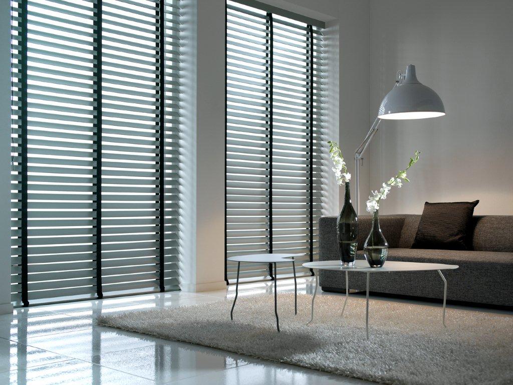 Jaloezieen_SE-Raamdecoratie_Hou-1.jpg