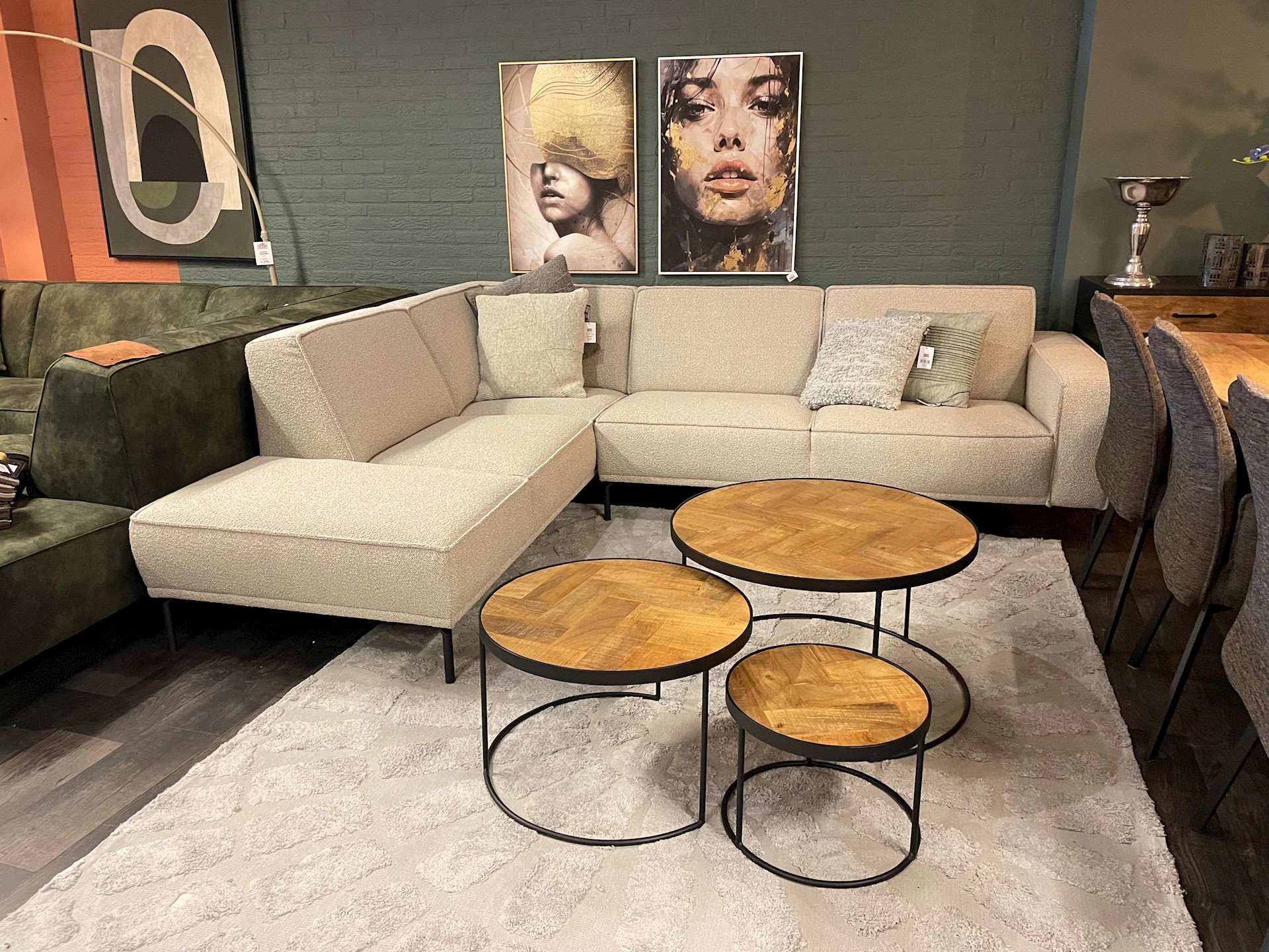 Hoekbank Lorenzo beige NU MET 5 JAAR All in house Garantie